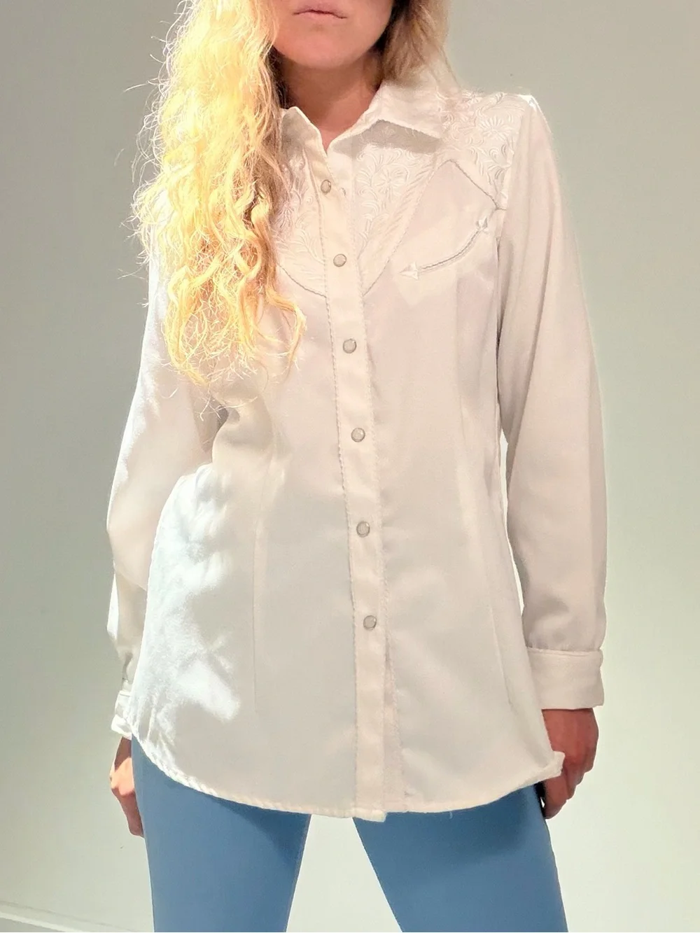 Vintage Panhandle Slim White Floral Embroidered Pearl Snap Shirt - Picture 8 of 15
